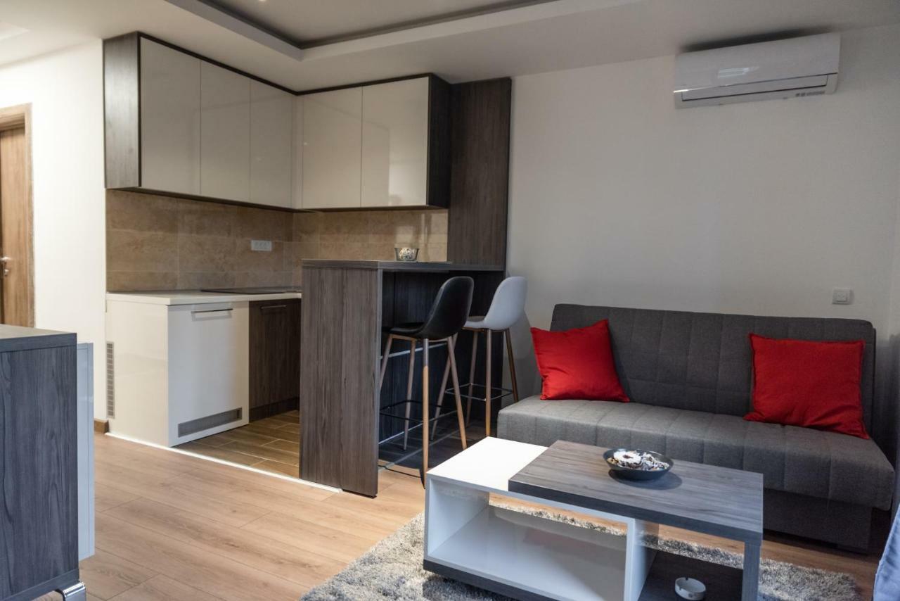 Empire Queen Apartments Belgrado Exterior foto